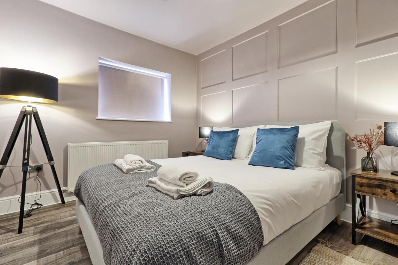 Southend Comfort Suite - Southend Stays ภายนอก รูปภาพ