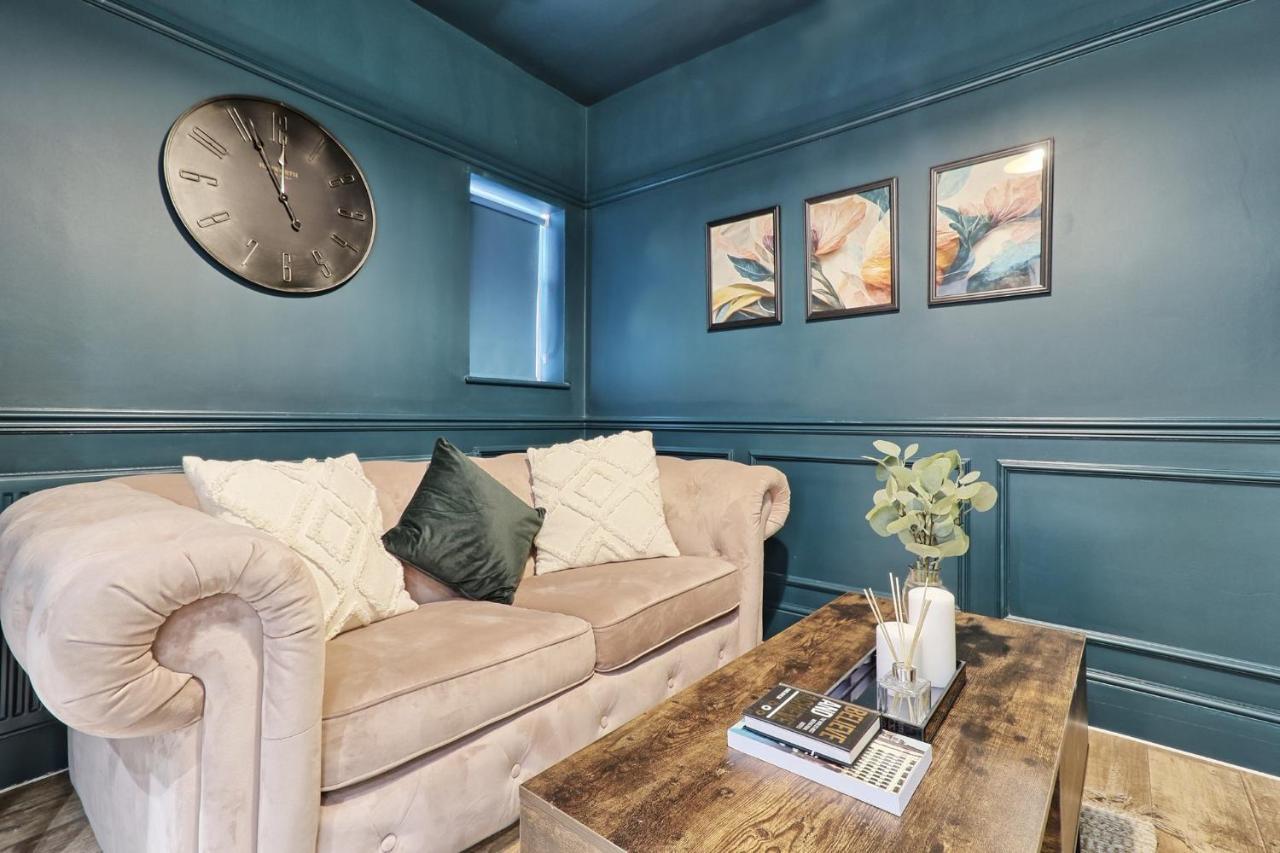 Southend Comfort Suite - Southend Stays ภายนอก รูปภาพ
